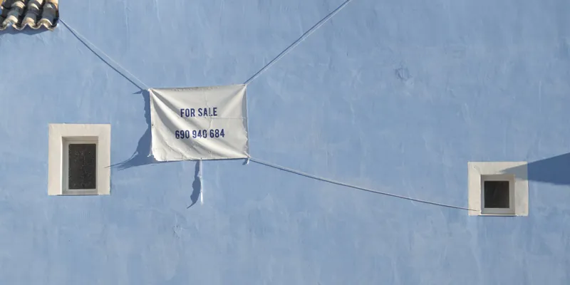 Blue wall, Villajoyosa. 2022.